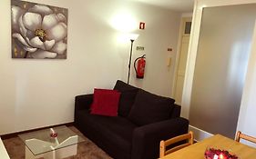 Pdl Central Apartments - Four